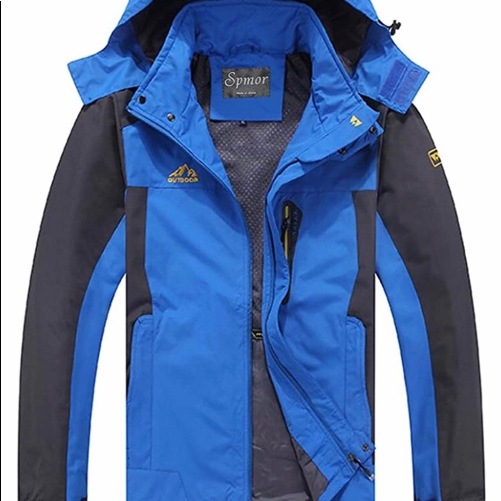 Winter jacket size M🔷🔷🔷🔷